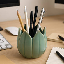 Load image into Gallery viewer, Ceramic Decorative Blooming Tulip Pencil Cup
