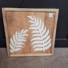Load image into Gallery viewer, Fern Leaves Wall Decor
