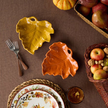 Load image into Gallery viewer, Autumn Meadows Leaf Plates
