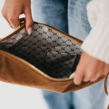 Load image into Gallery viewer, Suede Netty Crossbody
