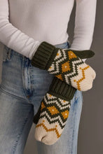 Load image into Gallery viewer, Patterned Mittens
