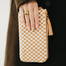 Load image into Gallery viewer, Emma Woven Clutch Wristlet
