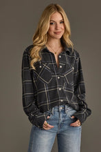 Load image into Gallery viewer, Plaid Button Up
