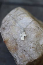 Load image into Gallery viewer, Dainty Cross Necklace
