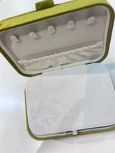 Load image into Gallery viewer, Velvet Jewelry Box
