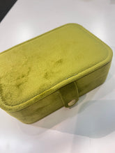 Load image into Gallery viewer, Velvet Jewelry Box
