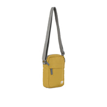 Load image into Gallery viewer, Bond Pocket Crossbody
