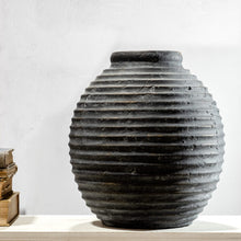 Load image into Gallery viewer, Black Terracotta Line Vase
