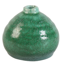 Load image into Gallery viewer, Verde Vase
