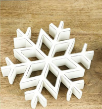 Load image into Gallery viewer, White Washed Wood Snowflake
