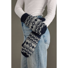Load image into Gallery viewer, Patterned Mittens
