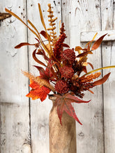 Load image into Gallery viewer, Fall Splendor Pick
