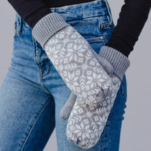 Load image into Gallery viewer, Patterned Mittens
