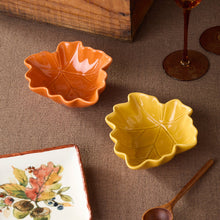 Load image into Gallery viewer, Autumn Meadows Leaf Bowls
